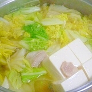 体ぽかぽか　白菜と豚ばら肉のミルフィーユ鍋